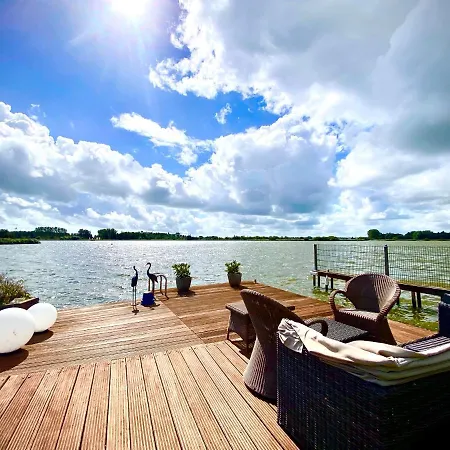 Mit Wundervollem Seeblick Vislust Ijsselmeer Nyaraló Wervershoof
