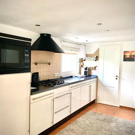 Vakantiehuis Mit Wundervollem Seeblick Vislust Ijsselmeer